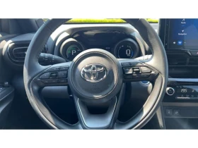 Toyota Yaris Cross 1.5H Chic AWD - 25900 € / 50656.00 лв. - 37333874 13 | Car24.bg Toyota Yaris Cross 1.5H Chic AWD - 25900 € / 50656.00 лв. - 37333874 13