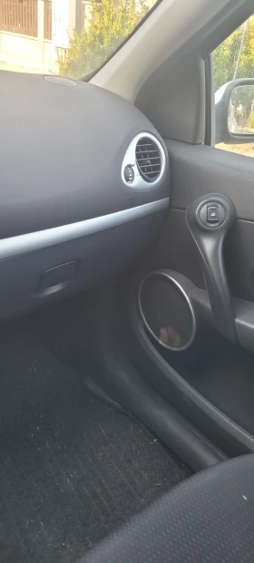 Renault Clio 1.5dci | Auto.bg — изображение 9 Renault Clio 1.5dci | Auto.bg — изображение 9
