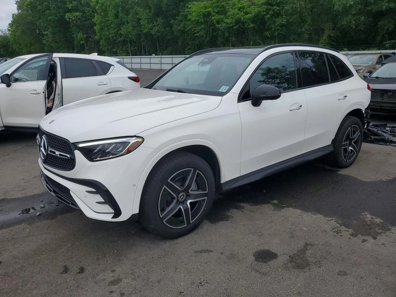 Mercedes-Benz GLC 300 4MATIC !!УНИКАТ!! #ПЪЛНО ОБОРУДВАНЕ# !ПАНОРАМА | Auto.bg — изображение 1 Mercedes-Benz GLC 300 4MATIC !!УНИКАТ!! #ПЪЛНО ОБОРУДВАНЕ# !ПАНОРАМА | Auto.bg — изображение 1