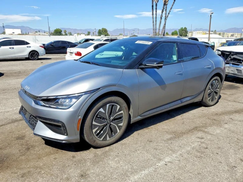 Kia EV6 GT LINE / Carfax / Автокредит - 24000 € - 62434381 1 | Car24.bg Kia EV6 GT LINE / Carfax / Автокредит - 24000 € - 62434381 1