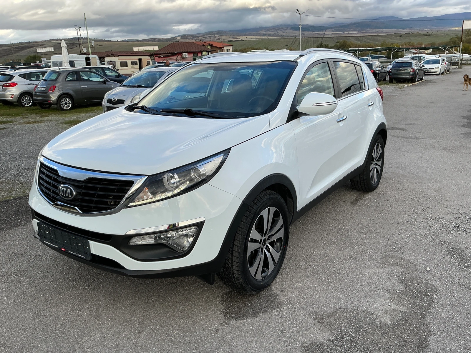 Kia Sportage 1.7 CRDI - изображение 3 | Auto.bg Kia Sportage 1.7 CRDI - изображение 3