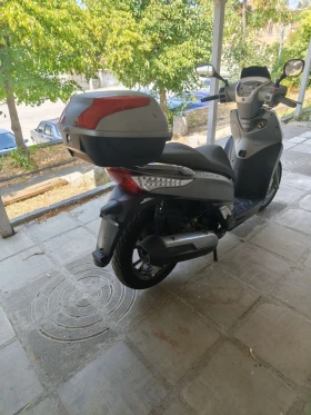 Kymco People 200i | Auto.bg — изображение 4 Kymco People 200i | Auto.bg — изображение 4