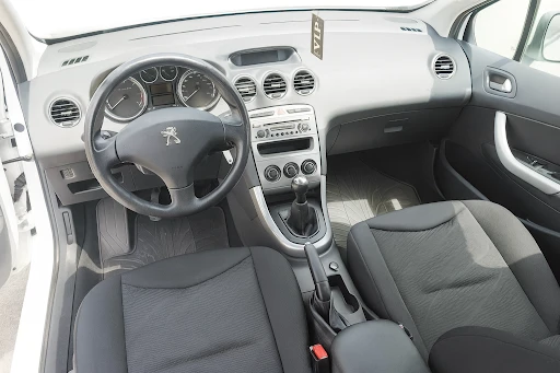 Peugeot 308 92PS * Evro 5B*  - изображение 10 | Auto.bg Peugeot 308 92PS * Evro 5B*  - изображение 10