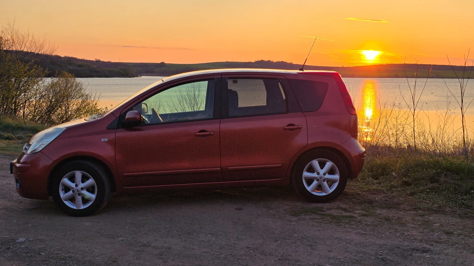 Nissan Note 1.4 LPG - изображение 8 | Auto.bg Nissan Note 1.4 LPG - изображение 8