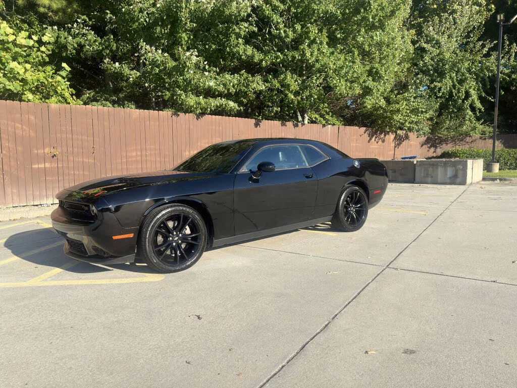 Dodge Challenger HEMI/KAMEPA/ОБДУХВАНЕ/КОЖА - изображение 6 | Auto.bg Dodge Challenger HEMI/KAMEPA/ОБДУХВАНЕ/КОЖА - изображение 6