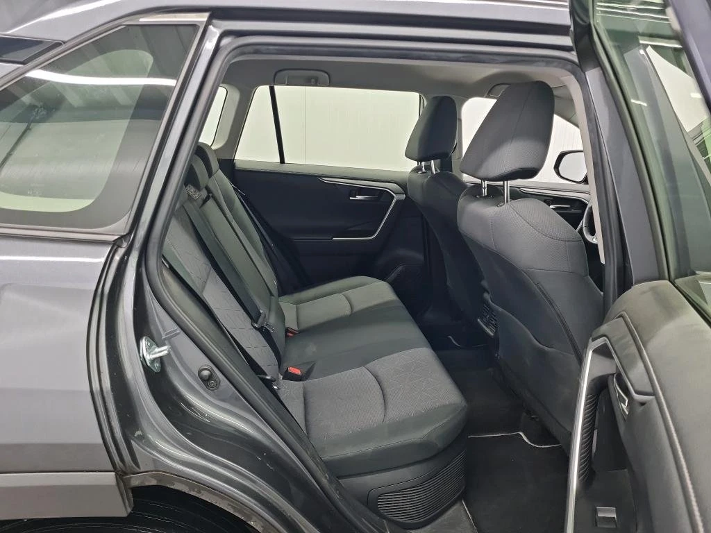 Toyota Rav4 2.5 Business - Хибрид - изображение 4 | Auto.bg Toyota Rav4 2.5 Business - Хибрид - изображение 4