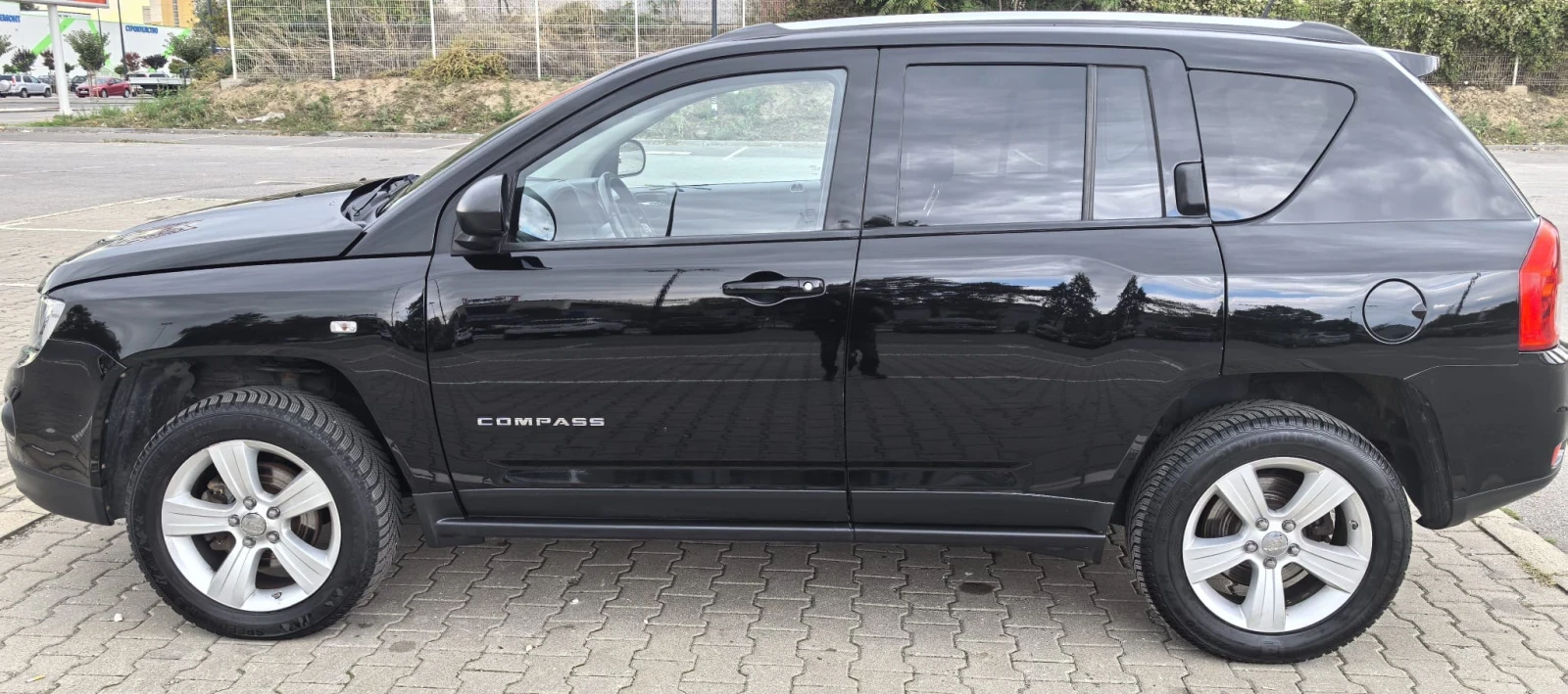Jeep Compass 2.2  - изображение 4 | Auto.bg Jeep Compass 2.2  - изображение 4