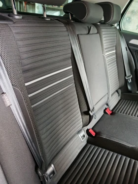 VW Golf 2.0TDI 150ps 4-MOTION 4X4 DISTRONIC УНИКАТ | Auto.bg — изображение 12 VW Golf 2.0TDI 150ps 4-MOTION 4X4 DISTRONIC УНИКАТ | Auto.bg — изображение 12