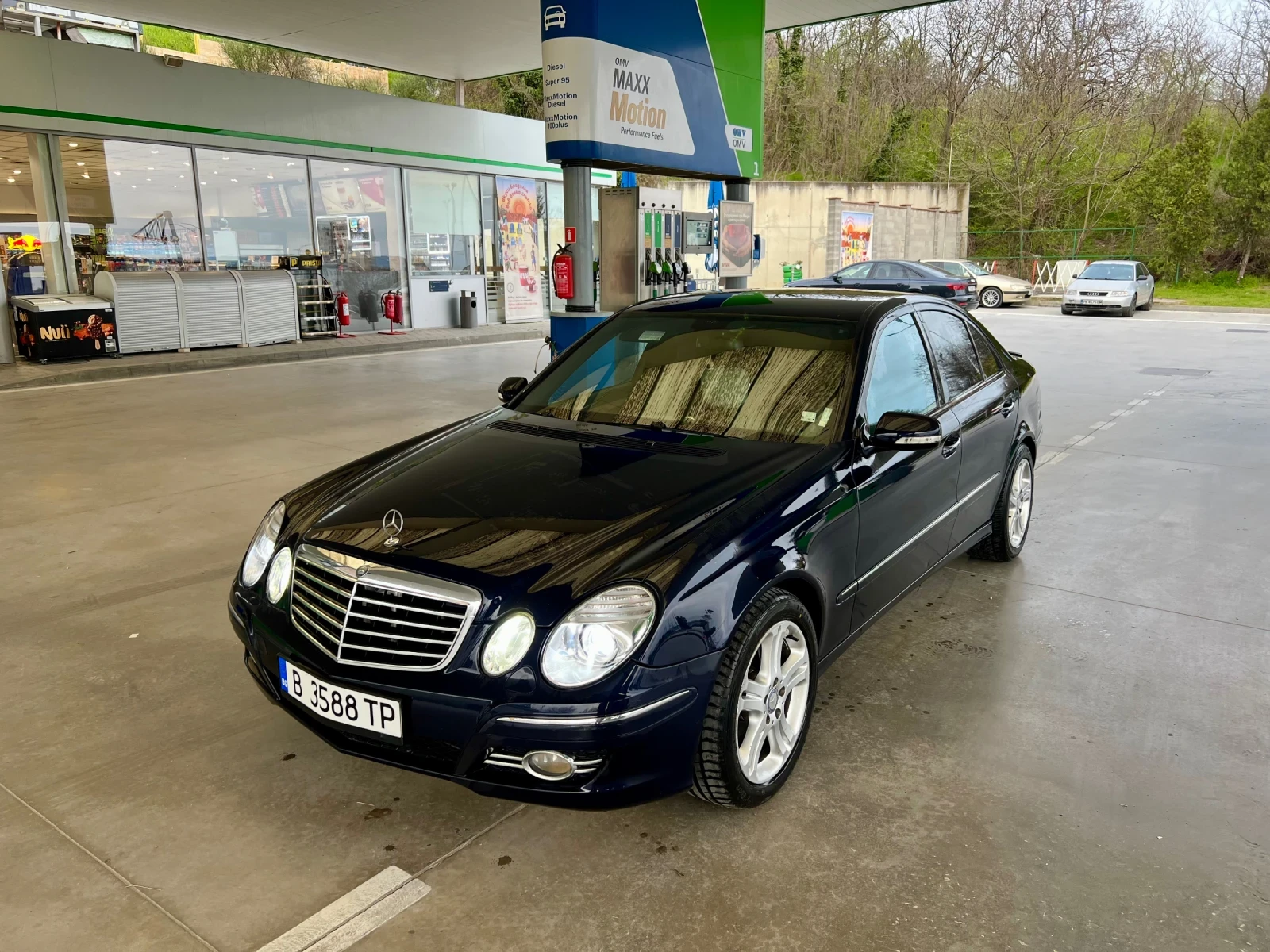 Mercedes-Benz E 280 Avantgarde 7g | Auto.bg — изображение 1 Mercedes-Benz E 280 Avantgarde 7g | Auto.bg — изображение 1