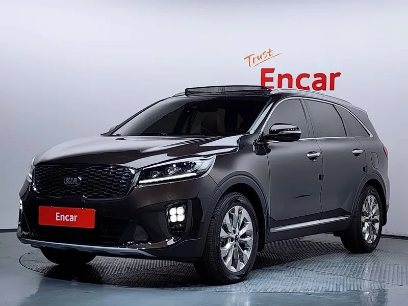 Kia Sorento 2.2 2WD - 15917 € - 64358359 1 | Car24.bg Kia Sorento 2.2 2WD - 15917 € - 64358359 1