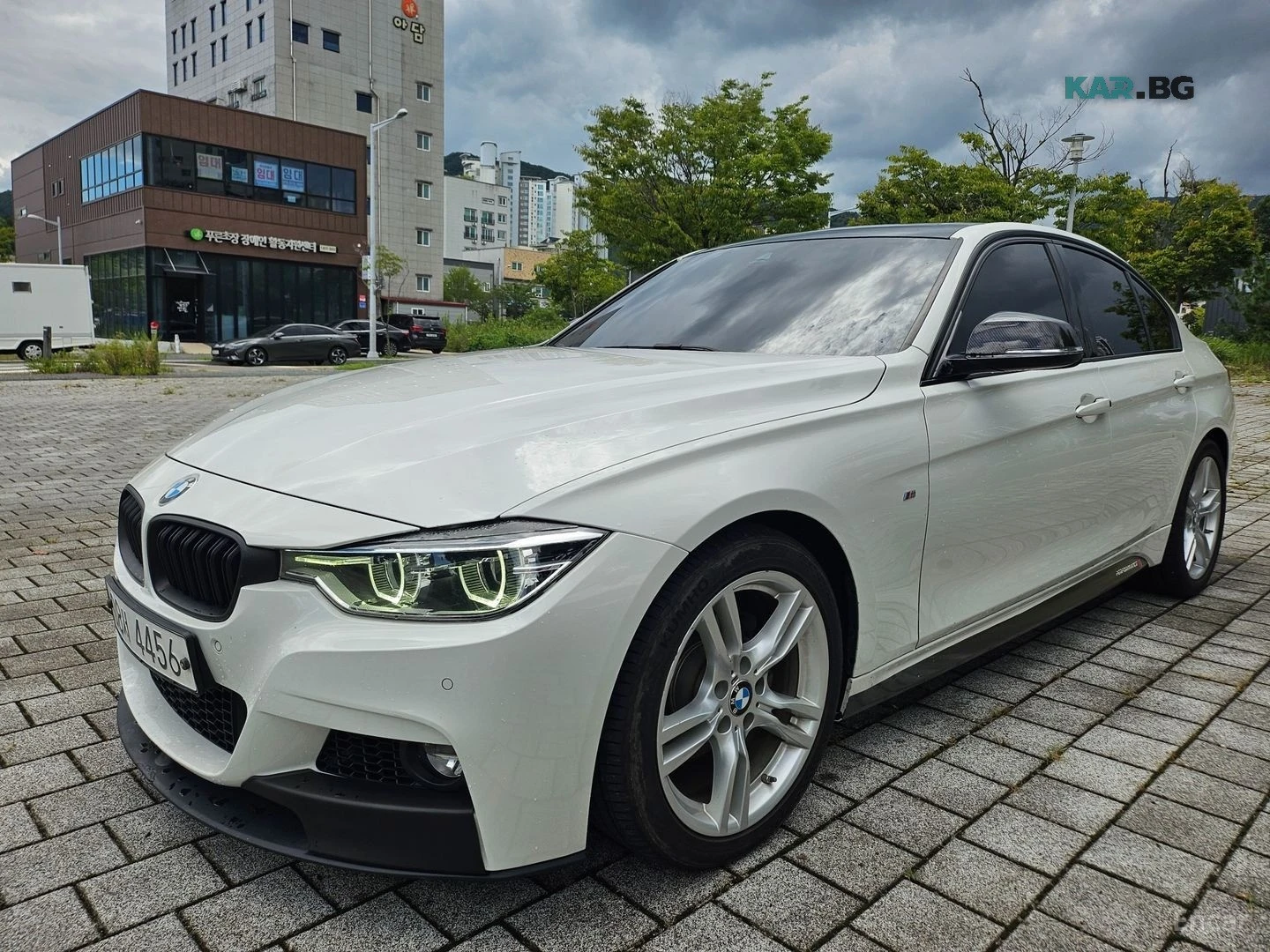 BMW 330 M SPORT* HUD* КОЖА* НАВИ* ПАНО* КАМЕРА | Auto.bg — изображение 1 BMW 330 M SPORT* HUD* КОЖА* НАВИ* ПАНО* КАМЕРА | Auto.bg — изображение 1