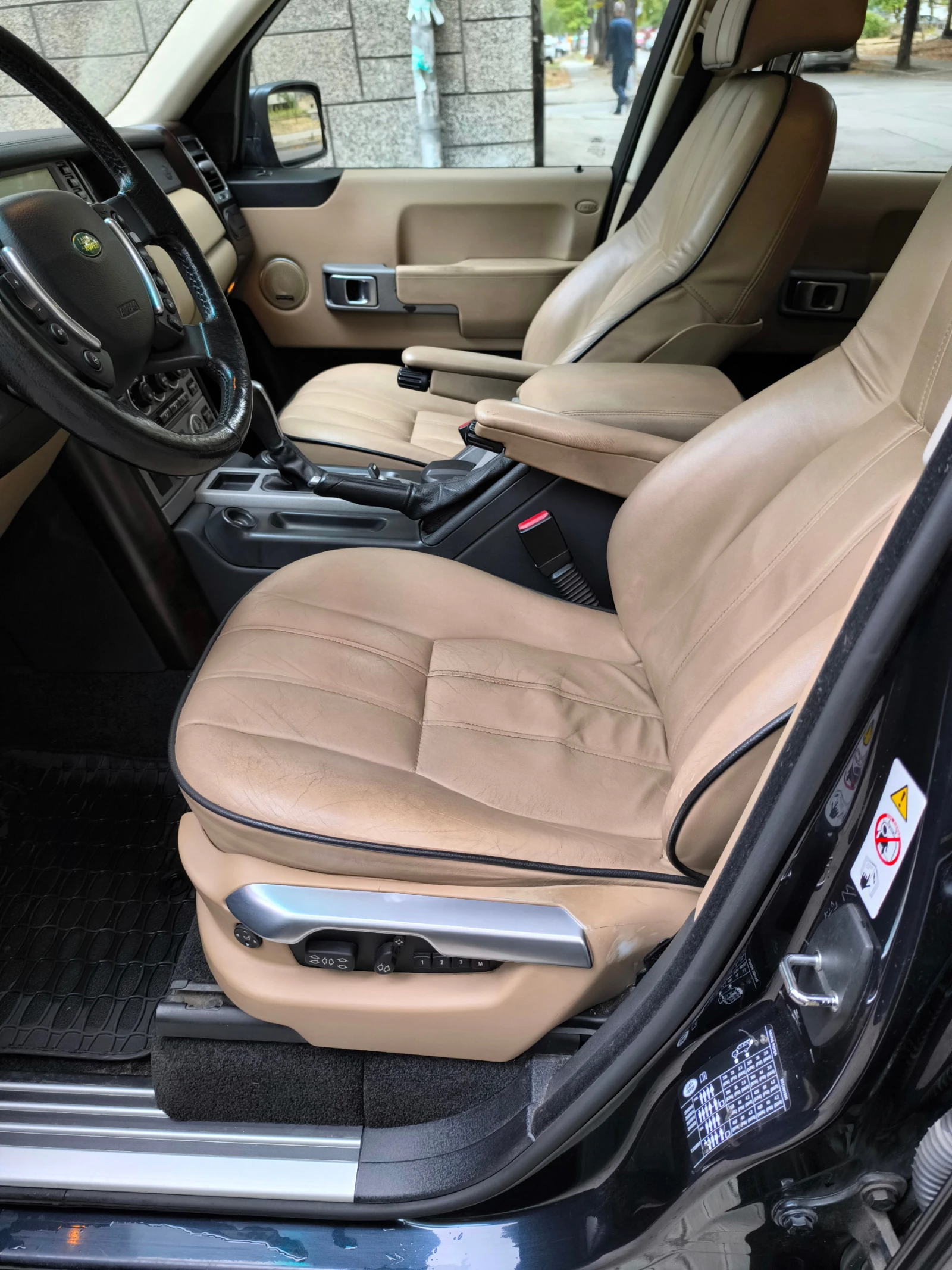 Land Rover Range rover Vogue - изображение 8 | Auto.bg Land Rover Range rover Vogue - изображение 8