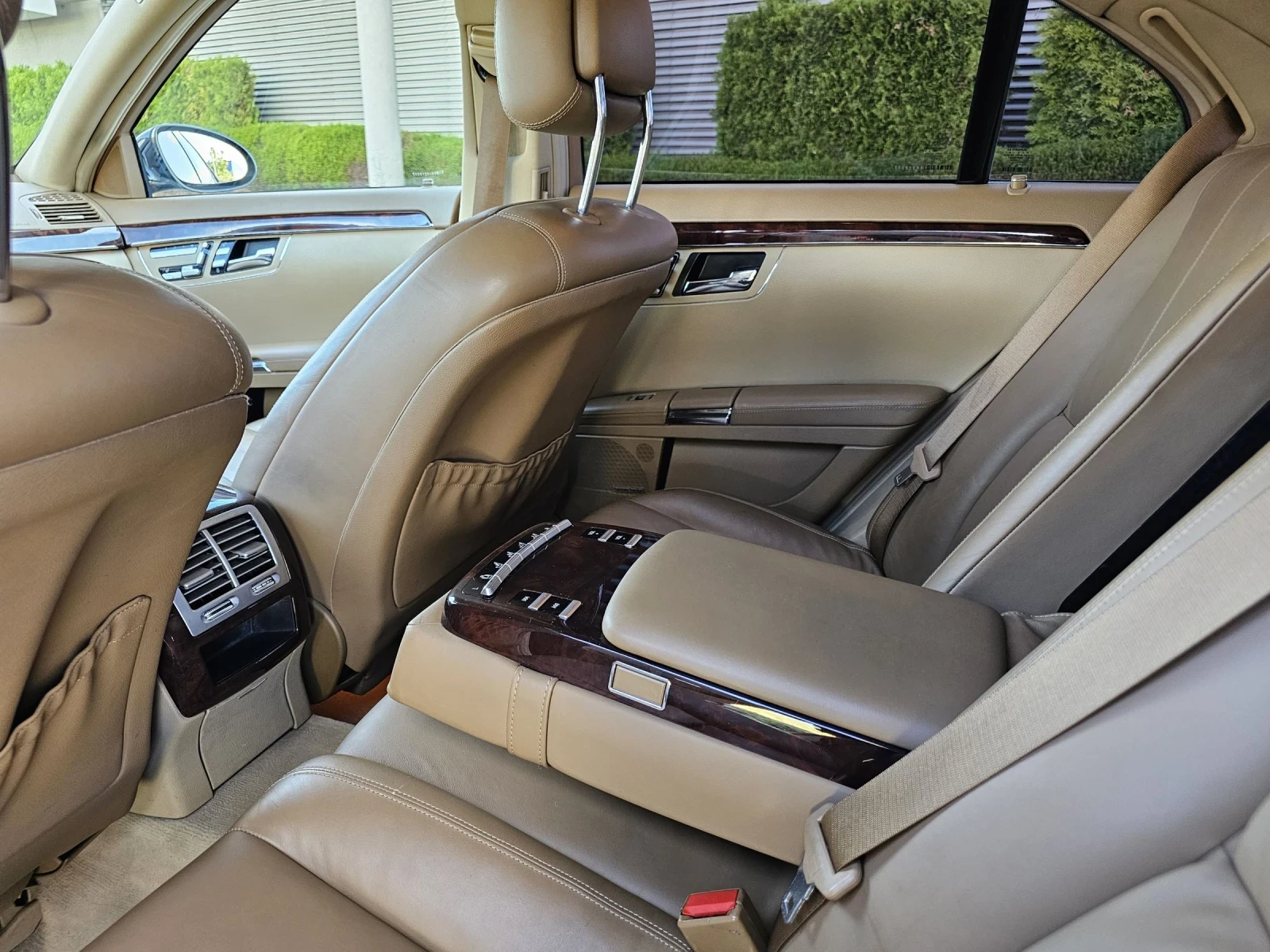 Mercedes-Benz S 500 S450 4MATIC V8 ГАЗ, Сервизна книжка, Масаж - изображение 10 | Auto.bg Mercedes-Benz S 500 S450 4MATIC V8 ГАЗ, Сервизна книжка, Масаж - изображение 10