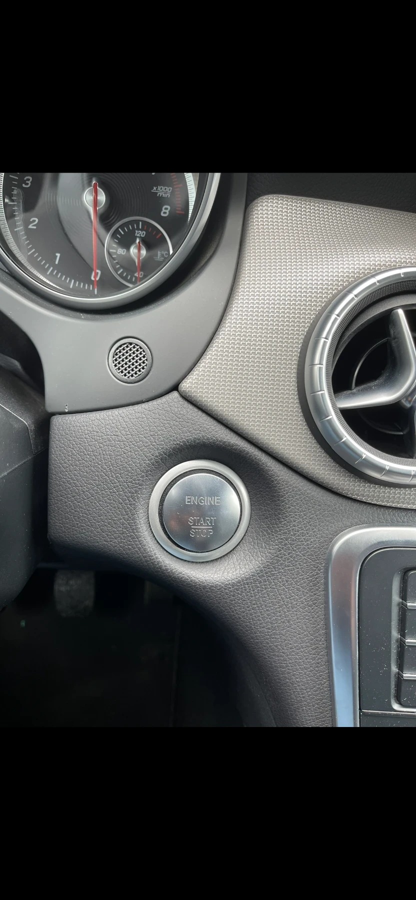Mercedes-Benz CLA 180 undefined | Auto.bg — изображение 1 Mercedes-Benz CLA 180 undefined | Auto.bg — изображение 1