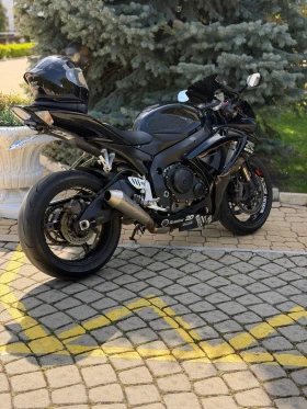 Suzuki Gsxr 750 | Auto.bg — изображение 2 Suzuki Gsxr 750 | Auto.bg — изображение 2