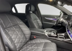 BMW 740 xDrive* Sky Lounge* Head-Up - 73500 € / 143753.51 лв. - 82103698 5 | Car24.bg BMW 740 xDrive* Sky Lounge* Head-Up - 73500 € / 143753.51 лв. - 82103698 5