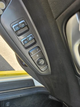 Kia K5 2000 ГАЗ ТЕЧНА ФАЗА - 11700 € / 22883.21 лв. - 61623003 7 | Car24.bg Kia K5 2000 ГАЗ ТЕЧНА ФАЗА - 11700 € / 22883.21 лв. - 61623003 7