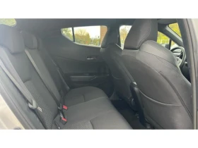 Toyota C-HR 2.0 HYB E-CVT Club Bitone - 28121 € / 54999.90 лв. - 47738158 7 | Car24.bg Toyota C-HR 2.0 HYB E-CVT Club Bitone - 28121 € / 54999.90 лв. - 47738158 7