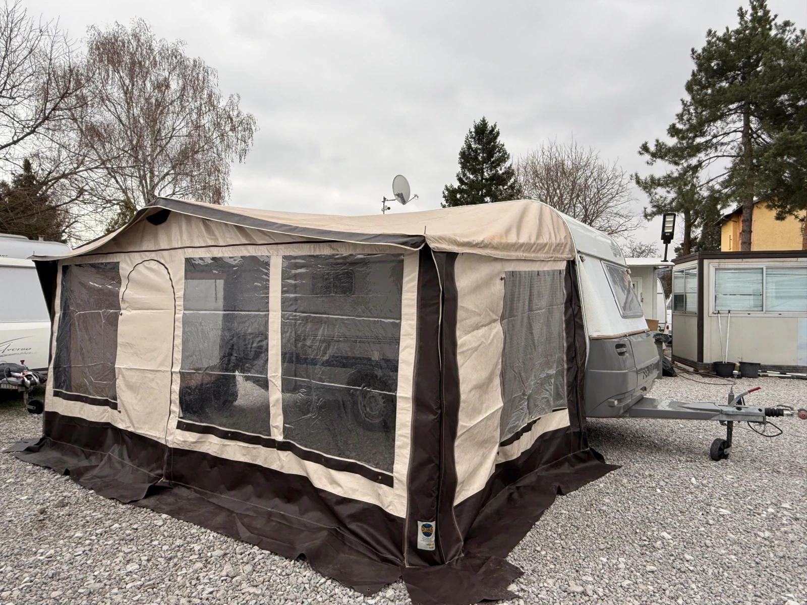 Каравана Fendt 470 Platin ФОРЦЕЛТ | Auto.bg — изображение 1 Каравана Fendt 470 Platin ФОРЦЕЛТ | Auto.bg — изображение 1