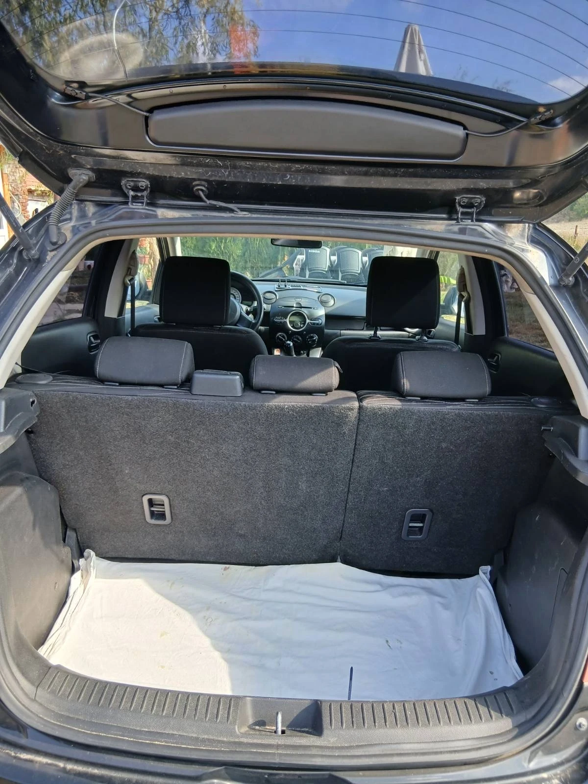 Mazda 2  - изображение 6 | Auto.bg Mazda 2  - изображение 6