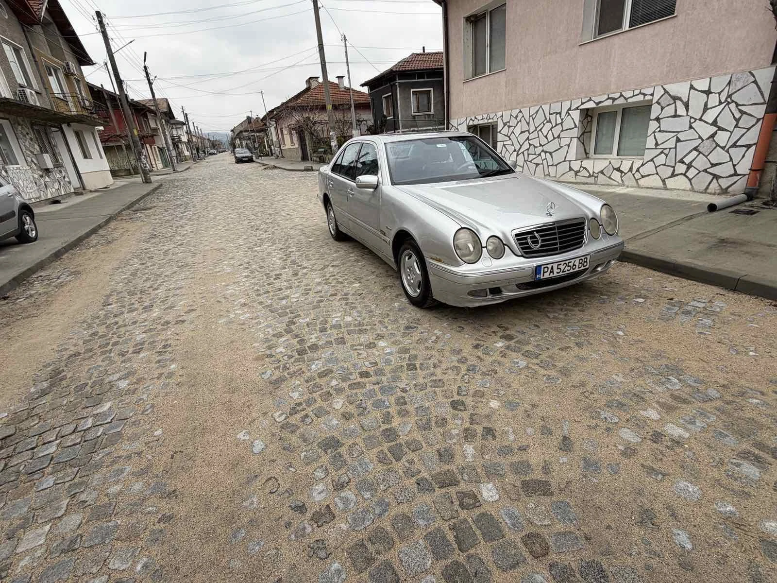 Mercedes-Benz E 220 CDI | Auto.bg — изображение 1 Mercedes-Benz E 220 CDI | Auto.bg — изображение 1