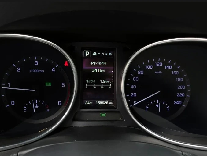 Hyundai Santa fe 2.2 CRDI 4WD - изображение 8 | Auto.bg Hyundai Santa fe 2.2 CRDI 4WD - изображение 8