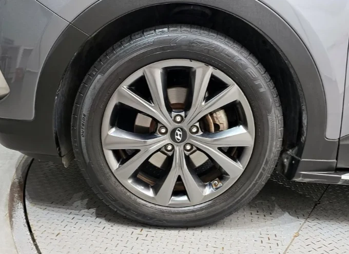 Hyundai Santa fe 2.2 CRDI 4WD - изображение 5 | Auto.bg Hyundai Santa fe 2.2 CRDI 4WD - изображение 5