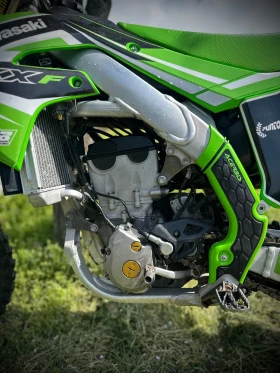 Kawasaki Kx Лънч, Куик шифтър | Auto.bg — изображение 7 Kawasaki Kx Лънч, Куик шифтър | Auto.bg — изображение 7