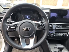 Kia K5 - 13000 € / 25425.79 лв. - 49998782 11 | Car24.bg Kia K5 - 13000 € / 25425.79 лв. - 49998782 11