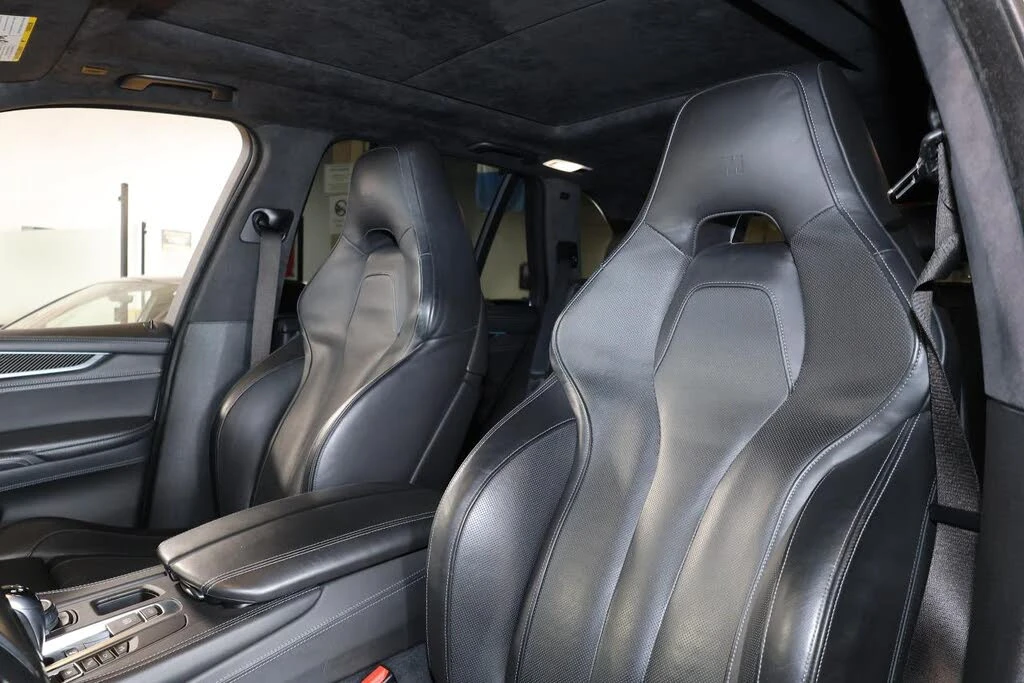 BMW X5M HARMAN/KARDON* ОБДУХВАНЕ* BLINDSPOT* CAM* KEYLESS* - изображение 8 | Auto.bg BMW X5M HARMAN/KARDON* ОБДУХВАНЕ* BLINDSPOT* CAM* KEYLESS* - изображение 8