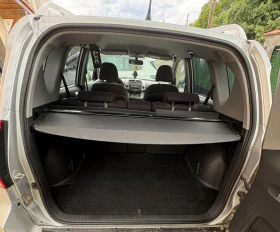 Toyota Rav4 2.2 D-4D (136 к.с.) 4x4 - 6100 € / 11930.56 лв. - 75549274 10 | Car24.bg Toyota Rav4 2.2 D-4D (136 к.с.) 4x4 - 6100 € / 11930.56 лв. - 75549274 10