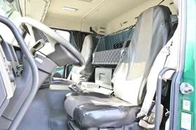 Volvo Fm 330 АДР, теглич, падащ борд | Auto.bg — изображение 9 Volvo Fm 330 АДР, теглич, падащ борд | Auto.bg — изображение 9