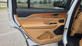 Jeep Grand cherokee Summit Reserve * CARFAX * БЕЗ ПЪРВОНАЧАЛНА | Auto.bg — изображение 13 Jeep Grand cherokee Summit Reserve * CARFAX * БЕЗ ПЪРВОНАЧАЛНА | Auto.bg — изображение 13