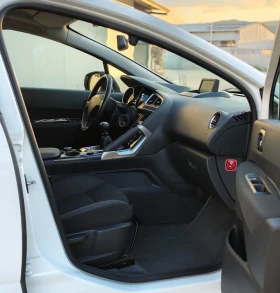 Peugeot 3008 1.6 BlueHDI LED* HeadUp* Navi* Bluethoot* Temp* | Auto.bg — изображение 15 Peugeot 3008 1.6 BlueHDI LED* HeadUp* Navi* Bluethoot* Temp* | Auto.bg — изображение 15
