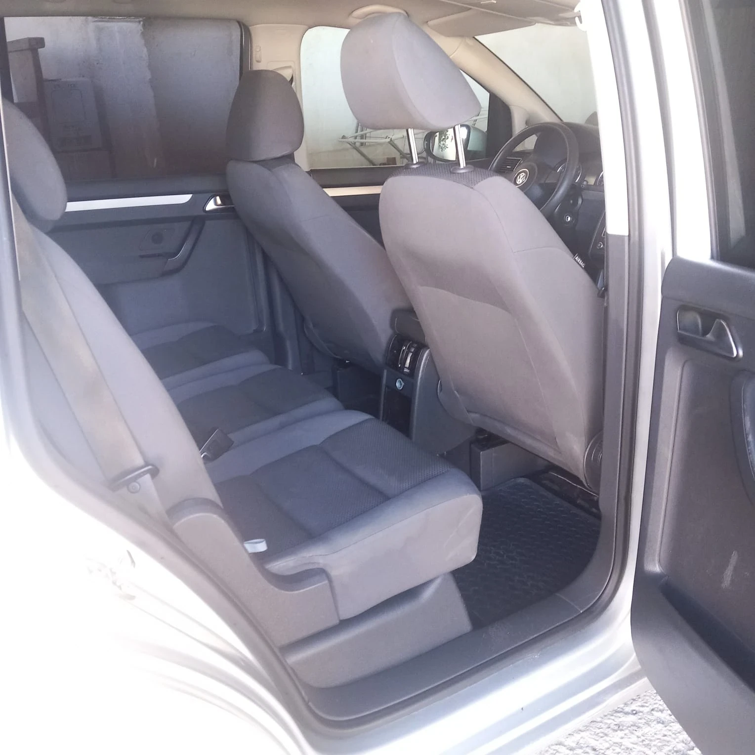 VW Touran  - изображение 7 | Auto.bg VW Touran  - изображение 7