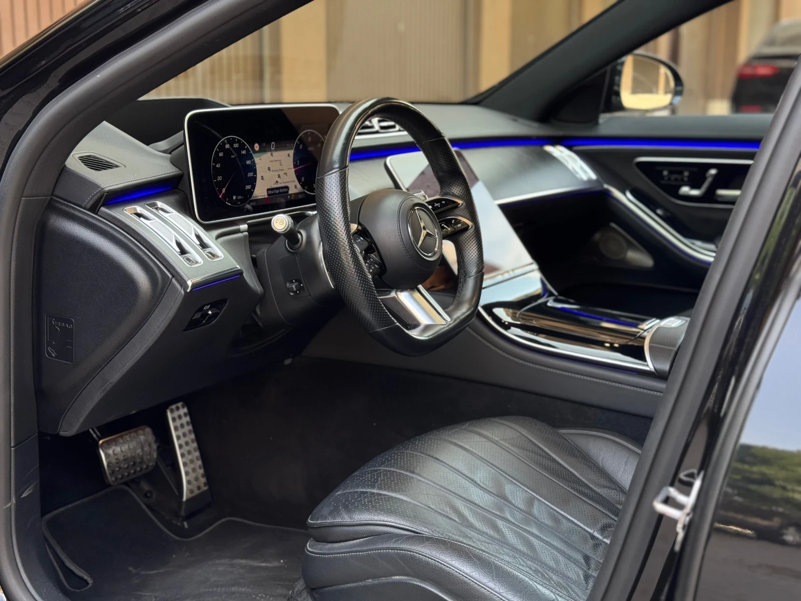 Mercedes-Benz S 400 4 Matic AMG Line * Pano * Black Edition - изображение 7 | Auto.bg Mercedes-Benz S 400 4 Matic AMG Line * Pano * Black Edition - изображение 7