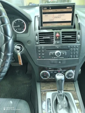 Mercedes-Benz C 220 undefined | Auto.bg — изображение 6 Mercedes-Benz C 220 undefined | Auto.bg — изображение 6
