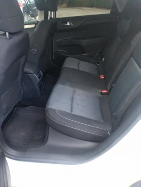 Citroen C4 1.6 бензин. 120 к.с - 5500 € - 20914057 14 | Car24.bg Citroen C4 1.6 бензин. 120 к.с - 5500 € - 20914057 14