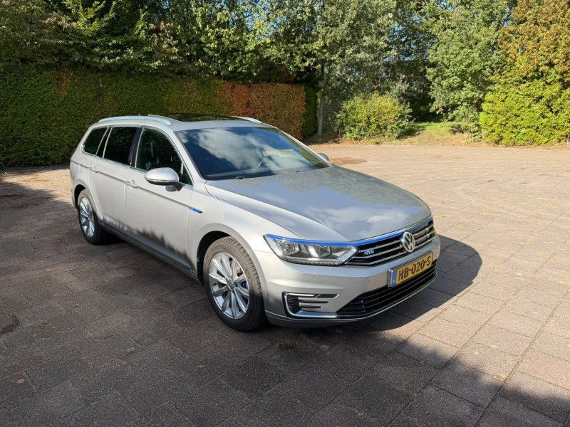 VW Passat Variant GTE 1.4 TSI Highline - 11100 € - 18581276 1 | Car24.bg VW Passat Variant GTE 1.4 TSI Highline - 11100 € - 18581276 1