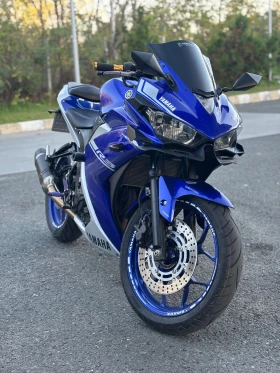 Yamaha R 3
