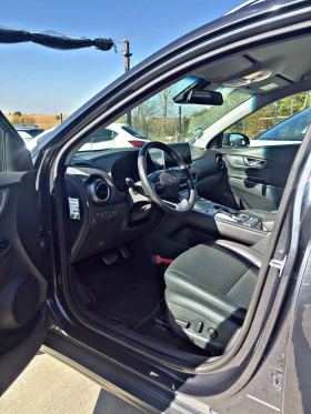 Hyundai Kona 64KWh/PREMIUM/BLUELINK/FULL/SOH100% - 34999 лв. / 17894.70 € - 75863805 9 | Car24.bg Hyundai Kona 64KWh/PREMIUM/BLUELINK/FULL/SOH100% - 34999 лв. / 17894.70 € - 75863805 9