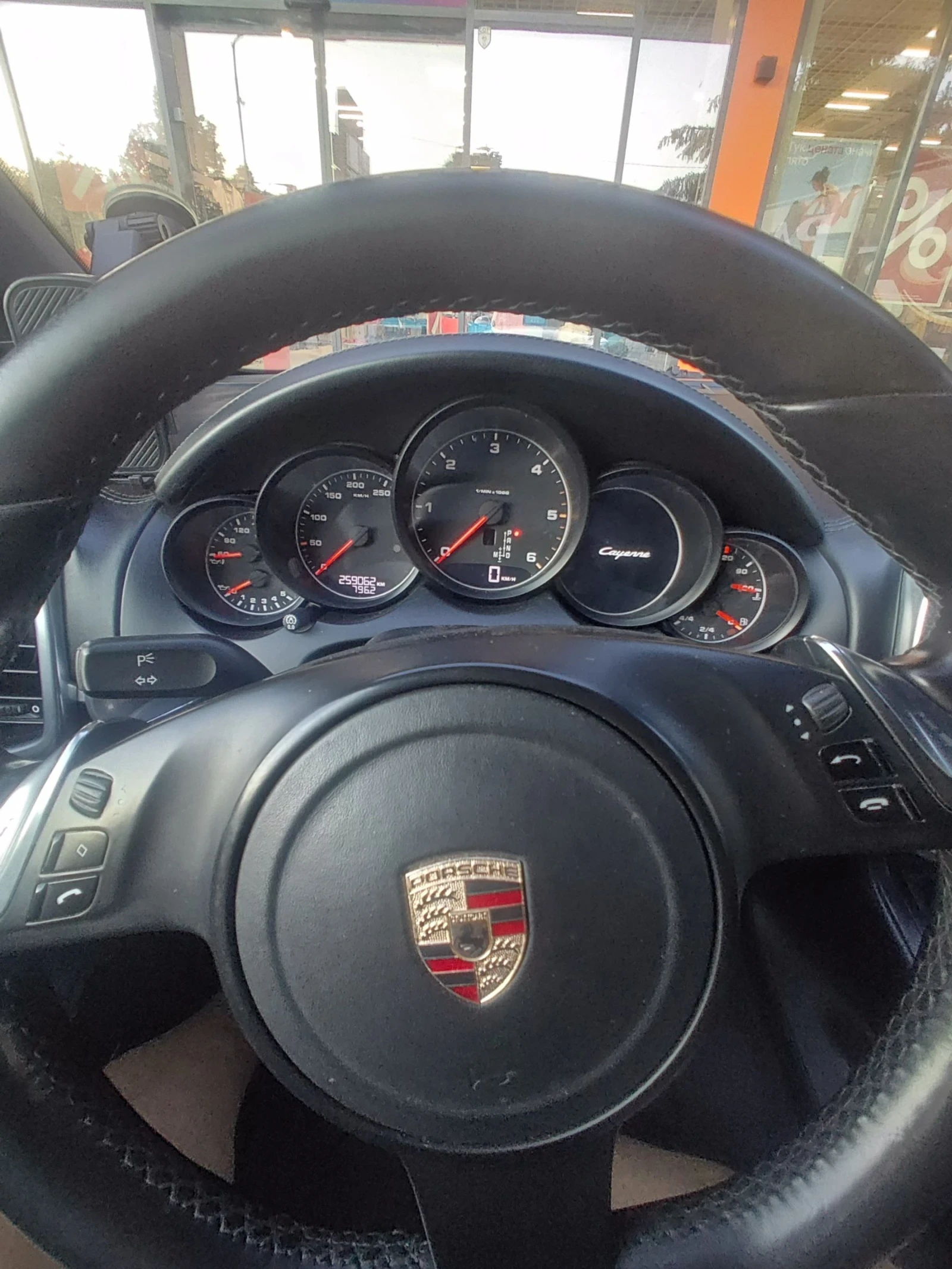 Porsche Cayenne 3.0 дизел#BOSE#Пружини#Всичко платено - изображение 10 | Auto.bg Porsche Cayenne 3.0 дизел#BOSE#Пружини#Всичко платено - изображение 10