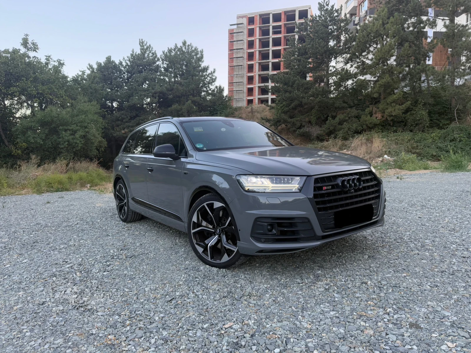 Audi SQ7 Audi SQ7 4.0 TDI Quattro | Nardo Grey | Full Extra - изображение 2 | Auto.bg Audi SQ7 Audi SQ7 4.0 TDI Quattro | Nardo Grey | Full Extra - изображение 2