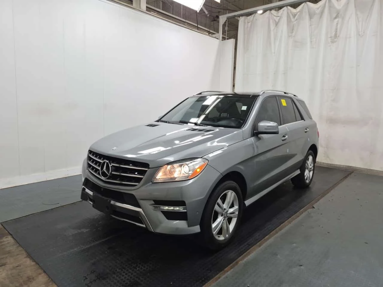 Mercedes-Benz ML 350 Bluetec * AMG * НА ПРУЖИНИ * CARFAX * | Auto.bg — изображение 1 Mercedes-Benz ML 350 Bluetec * AMG * НА ПРУЖИНИ * CARFAX * | Auto.bg — изображение 1