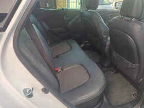 Hyundai IX35 1.6I-БЕНЗИН-NAVI-CAMERA-PANORAMA - 16950 лв. / 8666.40 € - 99908793 15 | Car24.bg Hyundai IX35 1.6I-БЕНЗИН-NAVI-CAMERA-PANORAMA - 16950 лв. / 8666.40 € - 99908793 15