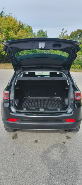 Jeep Compass undefined | Auto.bg — изображение 10 Jeep Compass undefined | Auto.bg — изображение 10
