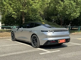 LynkCo 10 0 EM-P 2025 240km Base | Auto.bg — изображение 4 LynkCo 10 0 EM-P 2025 240km Base | Auto.bg — изображение 4