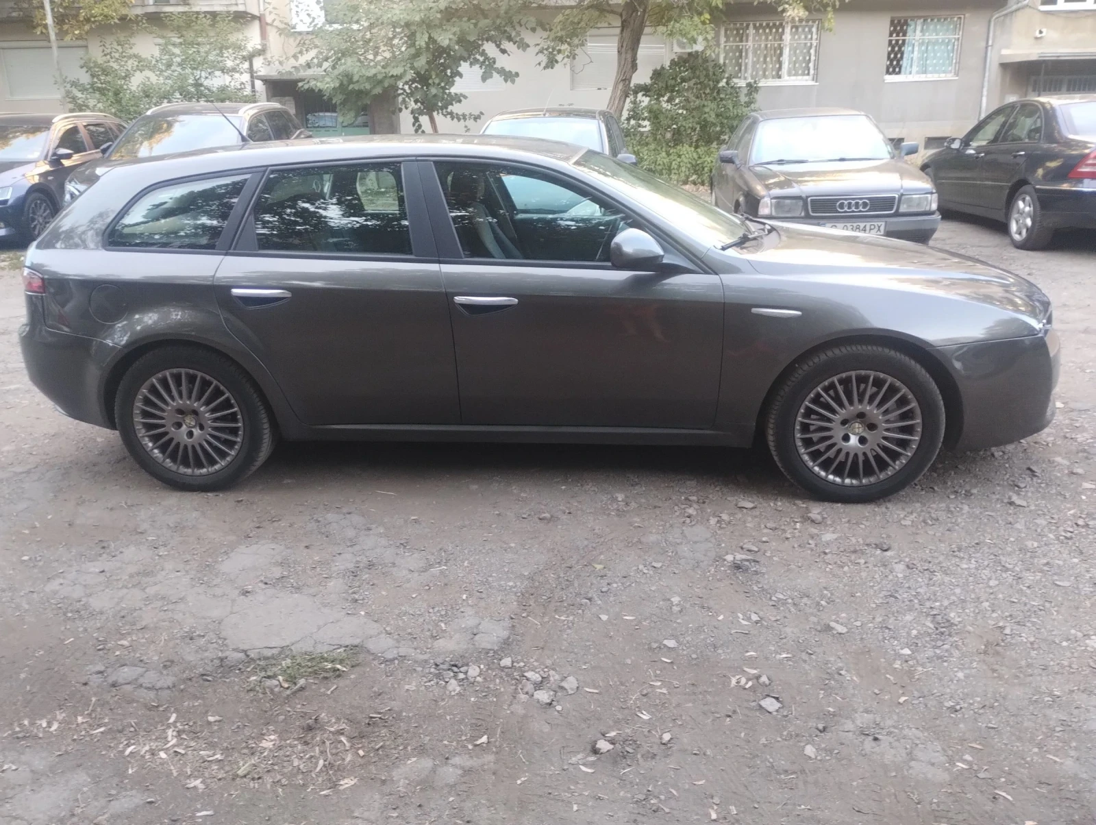 Alfa Romeo 159 sportwagon 2.4 jtd m - изображение 4 | Auto.bg Alfa Romeo 159 sportwagon 2.4 jtd m - изображение 4