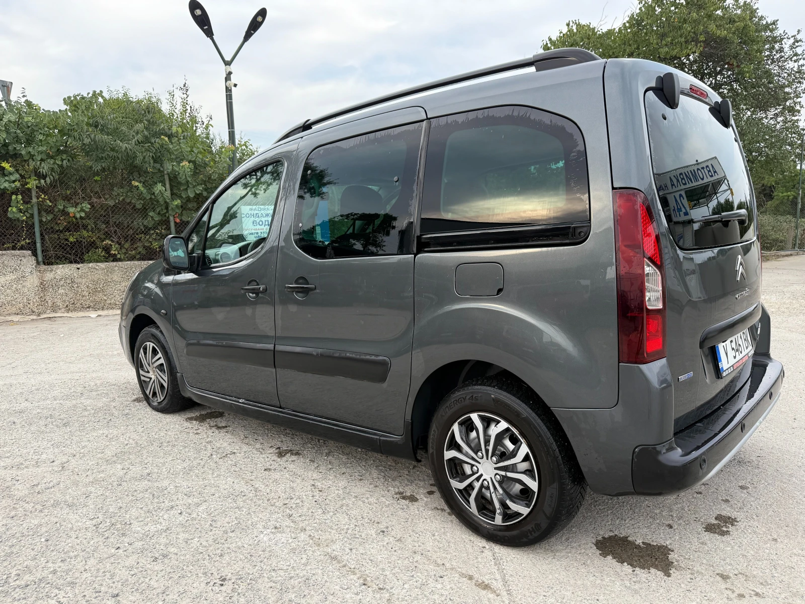Citroen Berlingo  1.6-120к.с BlueHDI MULTISPACE!EURO 6 - изображение 3 | Auto.bg Citroen Berlingo  1.6-120к.с BlueHDI MULTISPACE!EURO 6 - изображение 3
