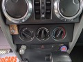 Jeep Wrangler 3.8 газ / бензин  - [13] 